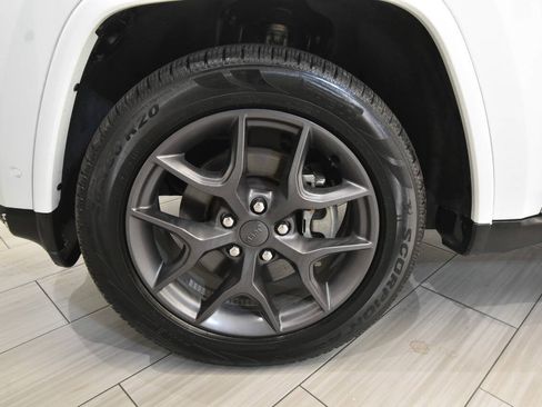 Used 2021 Jeep Grand Cherokee Limited w/ Quick Order Package 28K 80th AWD/4WD image 10