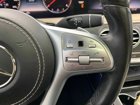 Used 2020 Mercedes-Benz S 560 Sedan image 16