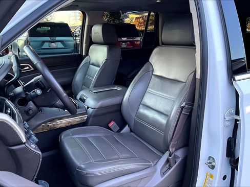 Used 2016 GMC Yukon Denali image 7