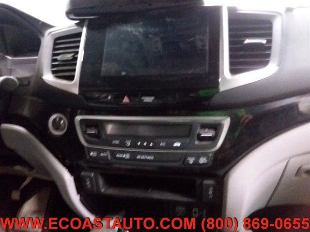 Used 2018 Honda Ridgeline RTL-E image 11