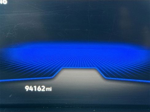 Used 2022 Volkswagen Taos S image 13