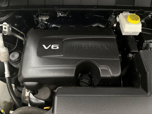 Used 2023 Nissan Pathfinder SL w/ SL Premium Package AWD/4WD image 30