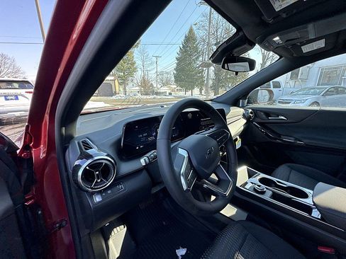 New 2026 Chevrolet Equinox LT w/ Midnight Edition image 2