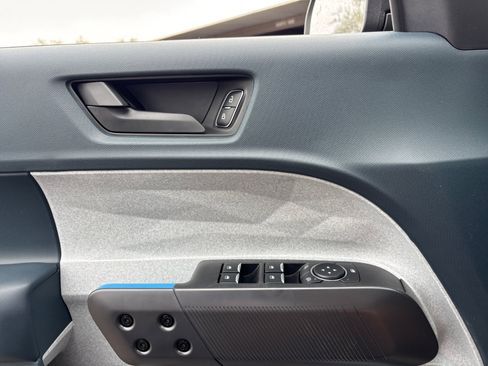 New 2026 Ford Maverick XLT w/ XLT Luxury Package FWD image 16