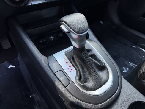 Certified 2024 Kia Forte LXS w/ LXS Technology Package FWD image 25