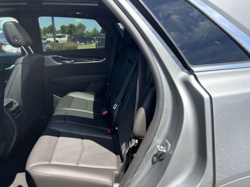 Used 2023 Cadillac XT5 Premium Luxury AWD/4WD image 25