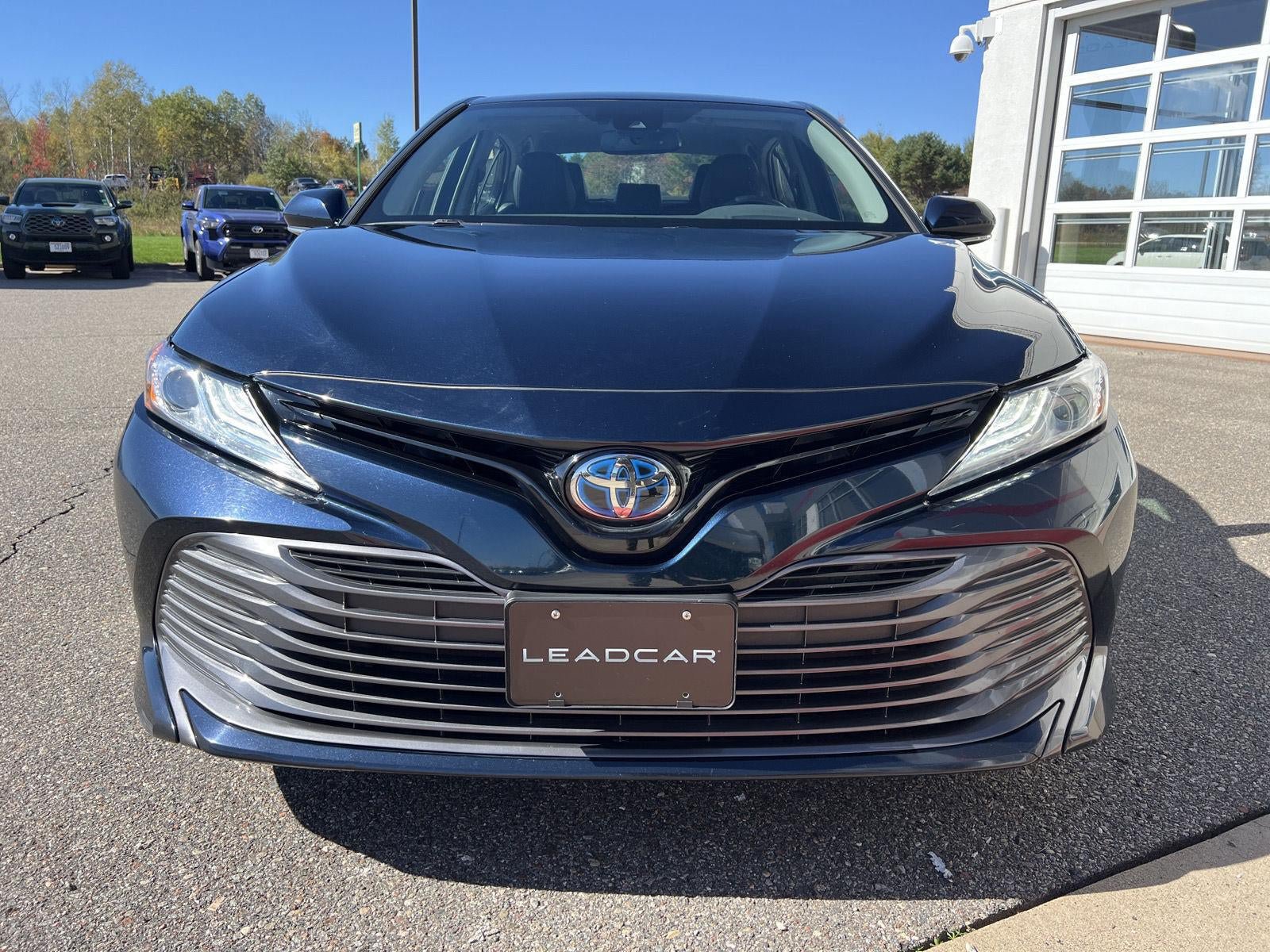 Used 2019 Toyota Camry XLE FWD image 19
