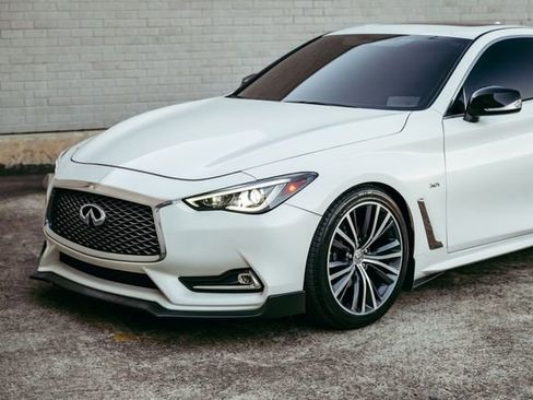 Used 2017 INFINITI Q60 3.0t w/ Cargo Package image 58