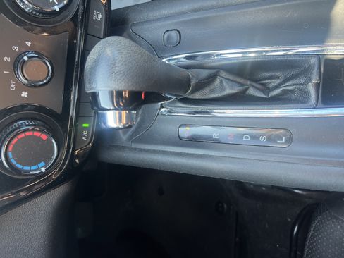 Used 2019 Honda HR-V LX image 26