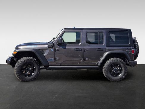 Used 2025 Jeep Wrangler Unlimited Sport S 4xe AWD/4WD image 7