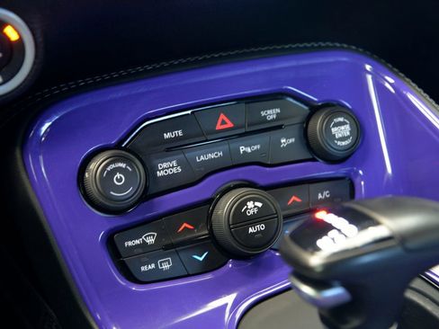 Used 2023 Dodge Challenger R/T Scat Pack w/ Shaker Package image 24