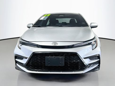 Used 2023 Toyota Corolla SE w/ Carpet Mat Package (TMS) FWD image 11