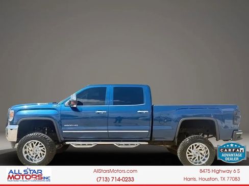 Used 2019 GMC Sierra 2500 SLT w/ Duramax Plus Package AWD/4WD image 4