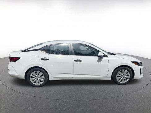 Used 2025 Nissan Sentra S FWD image 16