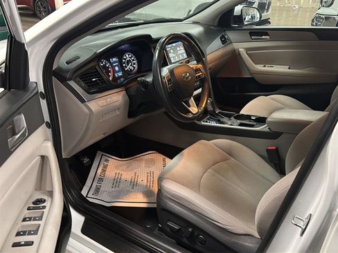 Used 2018 Hyundai Sonata SEL image 4