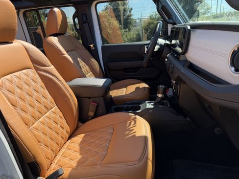 Used 2024 Jeep Wrangler Sahara w/ Safety Group image 22