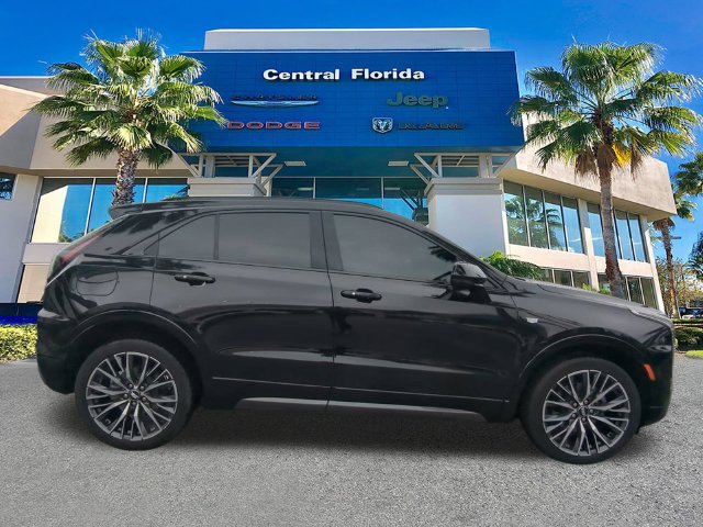 Used 2024 Cadillac XT4 Sport FWD image 4