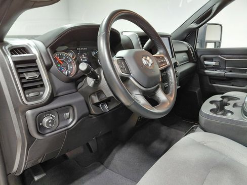 Certified 2024 RAM 3500 Big Horn image 30