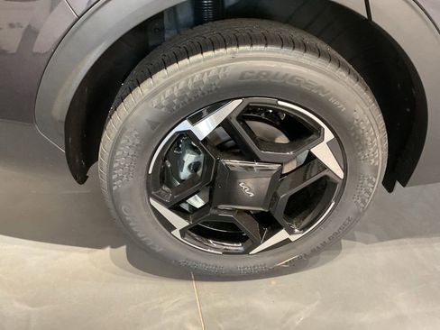 New 2026 Kia Sportage EX image 23