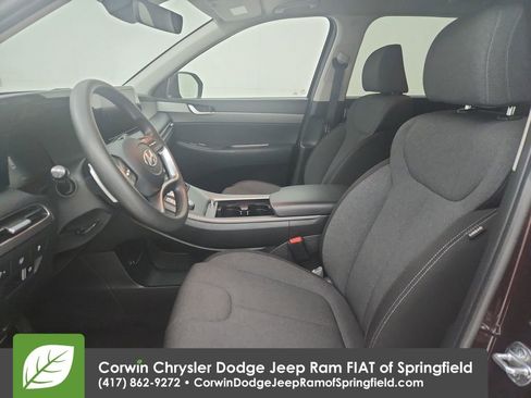 Used 2024 Hyundai Palisade SE image 18