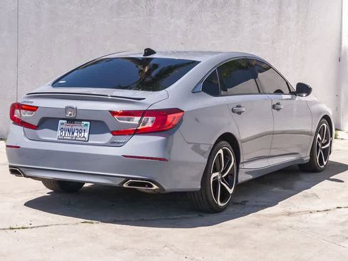 Used 2021 Honda Accord Sport image 8