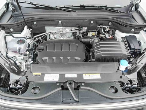New 2025 Volkswagen Atlas SEL Premium R-Line AWD/4WD image 13