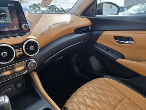 Used 2024 Nissan Sentra SV w/ SV Premium Package image 30