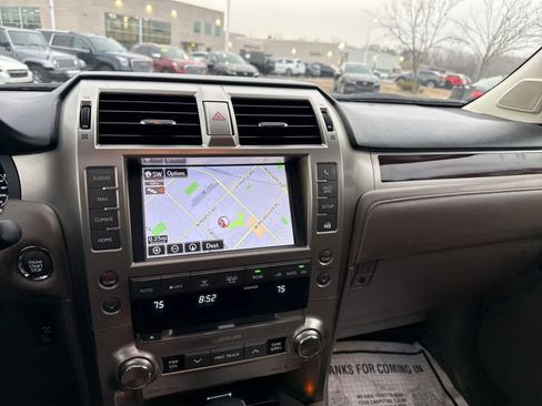 Used 2019 Lexus GX 460 Premium AWD/4WD image 19