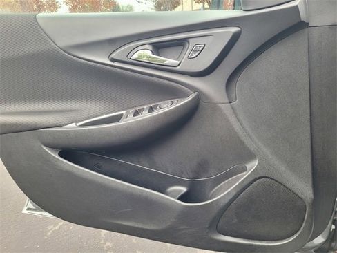 Used 2024 Chevrolet Malibu LT image 12