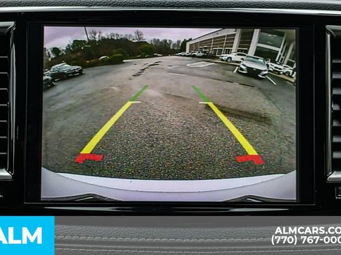 Used 2024 Chrysler Pacifica Limited FWD image 35