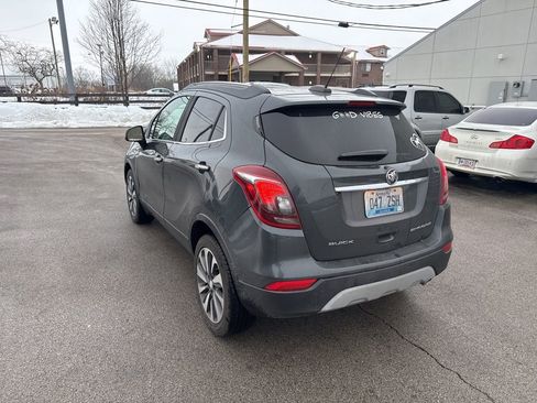 Used 2018 Buick Encore Essence image 4