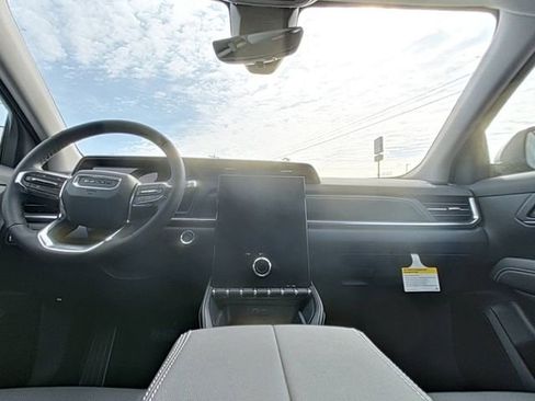 New 2026 GMC Terrain Denali w/ LPO, Floor Liner Package image 25