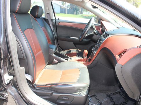 Used 2008 Chevrolet Malibu LTZ FWD image 22