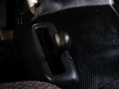 Used 2000 Chevrolet Silverado 1500 4x4 Extended Cab w/ Firm Ride Suspension Pkg image 19