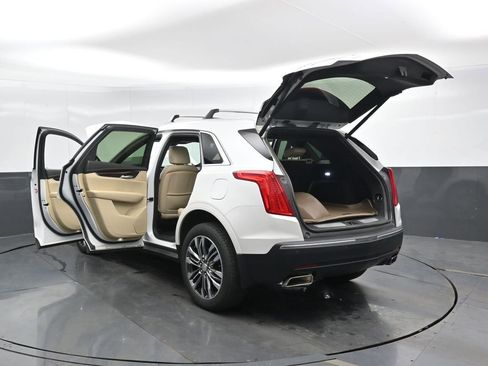 Used 2018 Cadillac XT5 Premium Luxury image 55