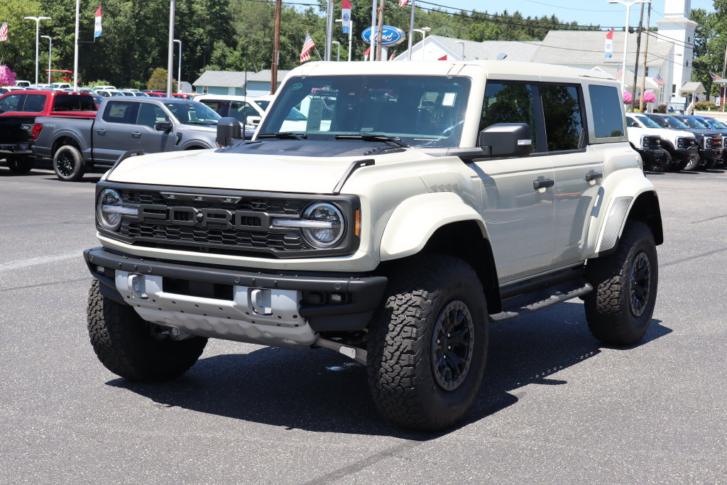 New 2026 Ford Bronco Raptor w/ Interior Carbon Fiber Pack AWD/4WD image 17