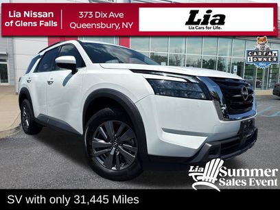 Used 2025 Nissan Pathfinder SV
