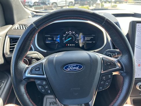 Used 2021 Ford Edge ST-Line AWD/4WD image 24