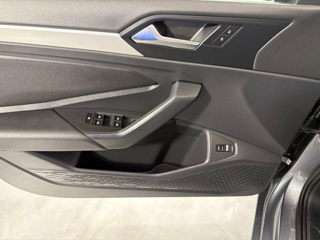 Used 2020 Volkswagen Jetta FWD image 11