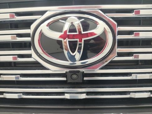 Certified 2025 Toyota Tacoma Limited image 12