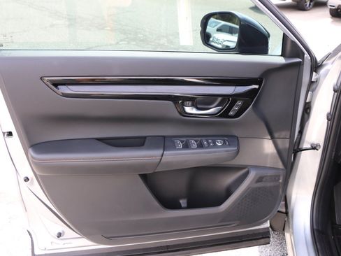 Used 2026 Honda CR-V Sport Touring image 17