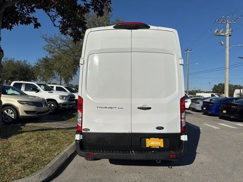 Used 2023 Ford Transit 250 148 High Roof image 5