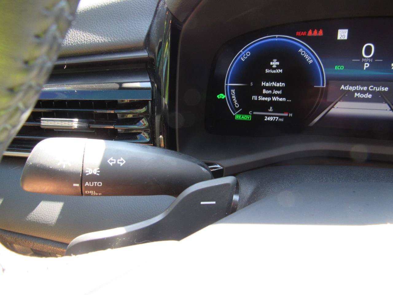 Used 2025 Toyota Camry XSE FWD image 21