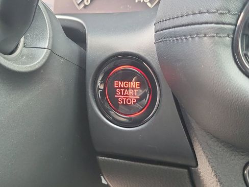 Certified 2024 Honda HR-V LX image 31