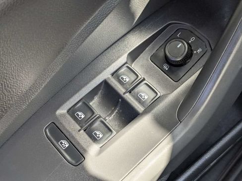 Used 2019 Volkswagen Jetta SE FWD image 20