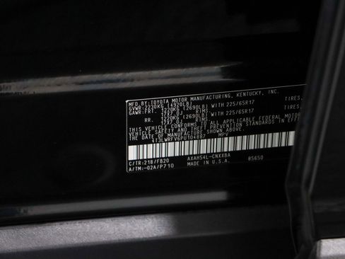 Used 2023 Toyota RAV4 LE AWD/4WD image 31