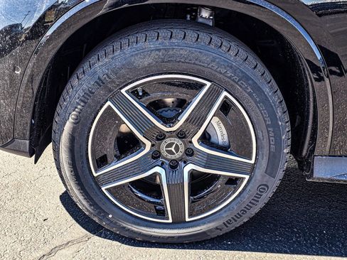 New 2025 Mercedes-Benz GLC 350e 4MATIC image 8