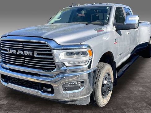 Used 2023 RAM 3500 Laramie AWD/4WD image 1