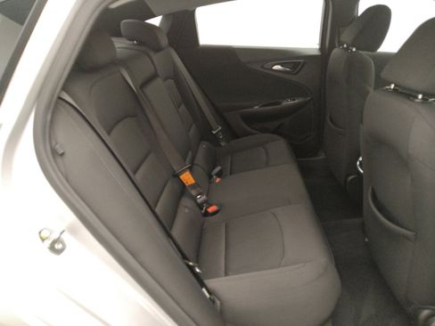 Used 2022 Chevrolet Malibu LT FWD image 19