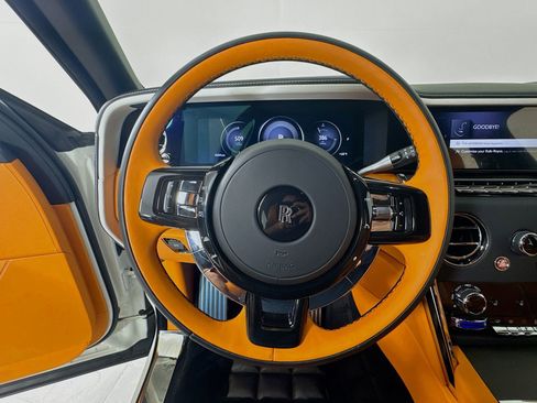 Certified 2025 Rolls-Royce Cullinan AWD/4WD image 12